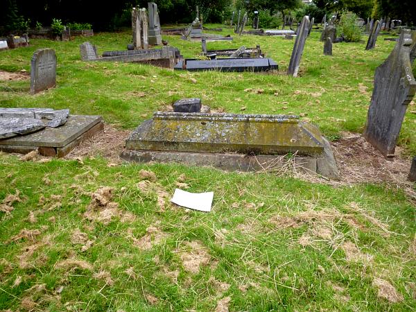 Edwin_Brown_grave_location_2.JPG