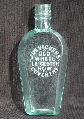 Joe_VickersPub_Bottle.JPG