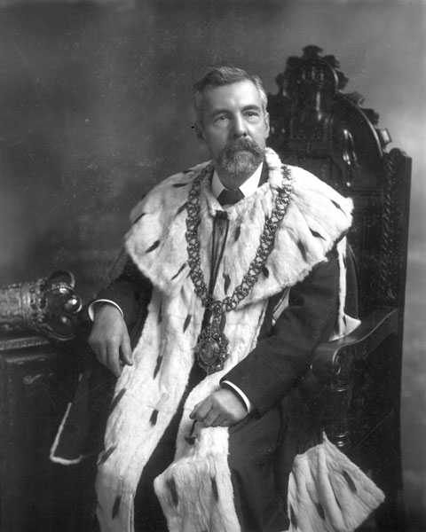 William_Lee.jpg